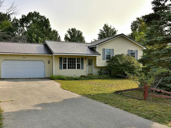 2177 Holland Cir, Traverse City, MI 49685