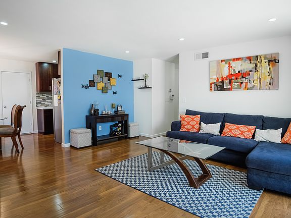 5th image of 2436 New Jersey Ave