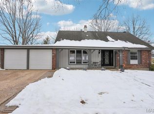 5914 Shortleaf Ct, Saint Louis, MO 63128