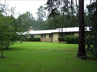 1st image of 4627 Pineview Dr