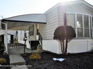 80 Shore Haven Ln, Hazlet, NJ 07730