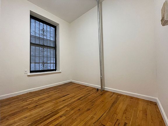 4th image of 332 E 15th St APT 1B
