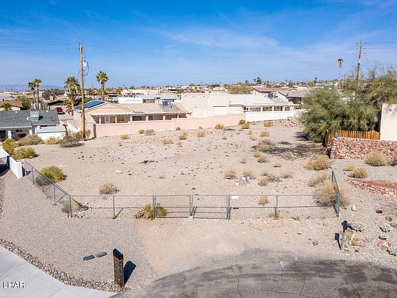 4th image of 3307 Star Ln Lot 29