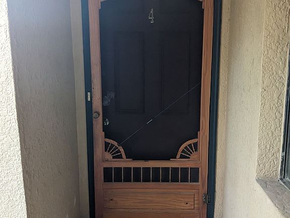 2nd image of 6 Rivercrest Dr #4B