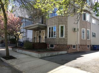 157 Willow Ave, Somerville, MA 02144
