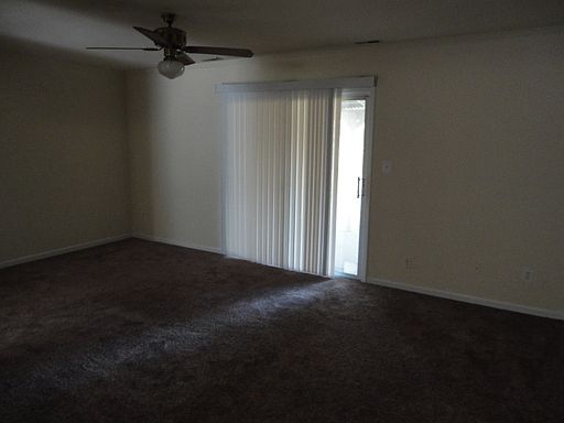 4th image of 1305 Fairway Ter