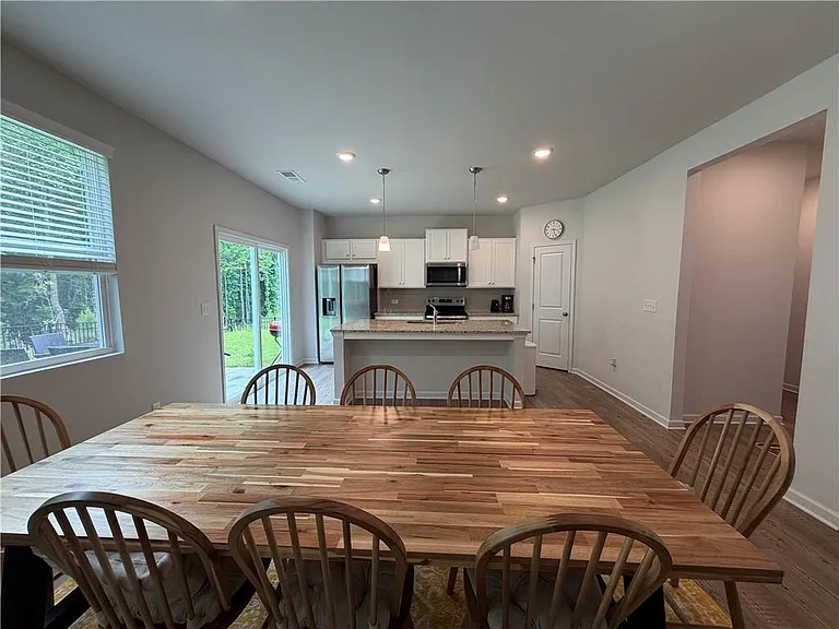 54 Autumnwood Ct — Photo 4