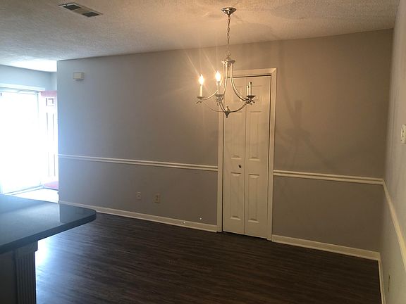 2nd image of 9203 Shady Bend Ln