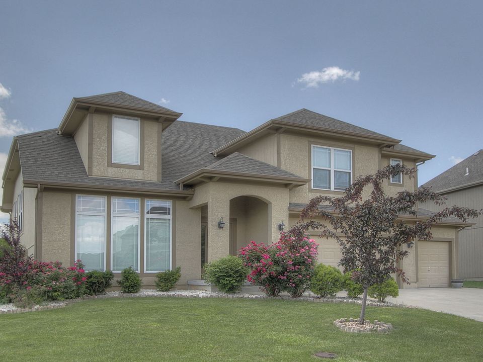 1st image of 5142 Meadow Height Dr
