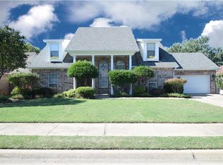 1002 N Quail Ter, Rogers, AR 72756