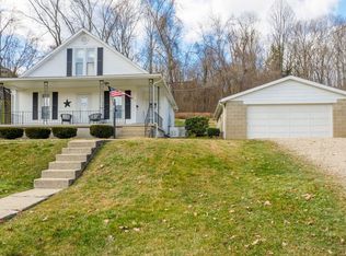 16 Dew St, Glouster, OH 45732