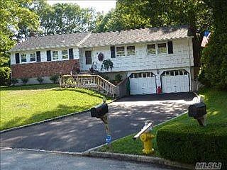 1st image of 10 Canna Dr