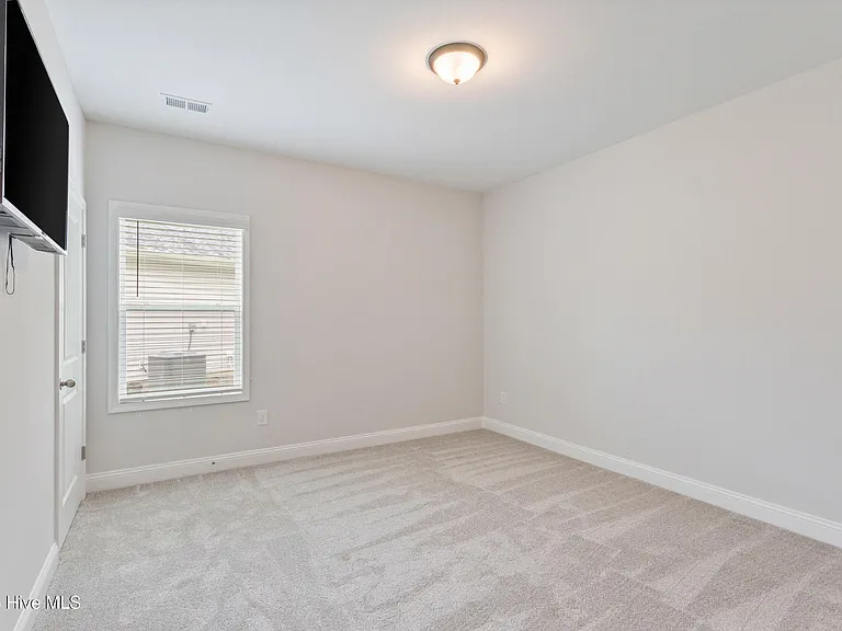 570 Tullimore Ln NW — Photo 7