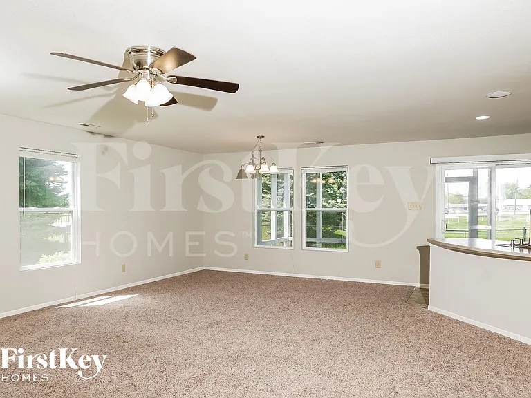 3608 Brandenburg Blvd — Photo 2