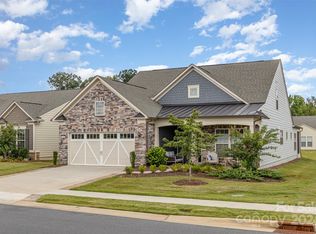 523 Sunnyview Ln, Fort Mill, SC 29715