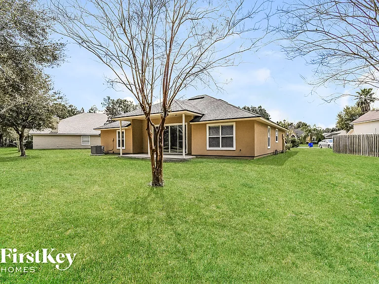 408 Spring Ridge Ct — Photo 15