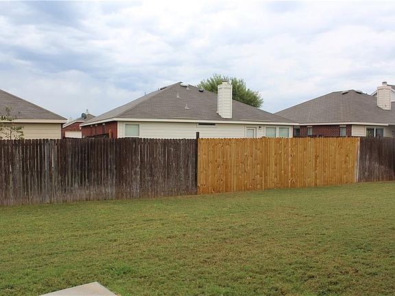 3rd image of 6508 Stone Lake Dr