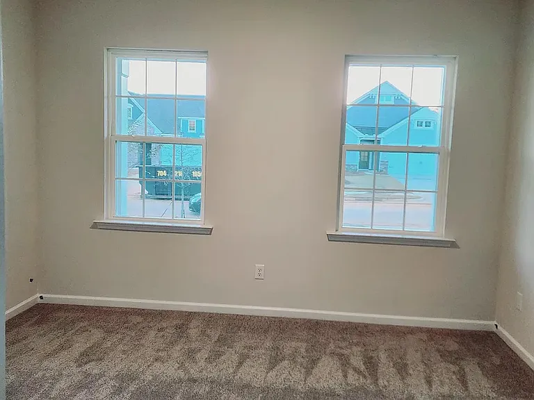 102 White Apple Way — Photo 14