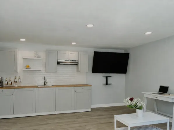 (undisclosed Address), Miami, FL 33129