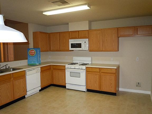 5th image of 17206 Pleasant Lily Ct