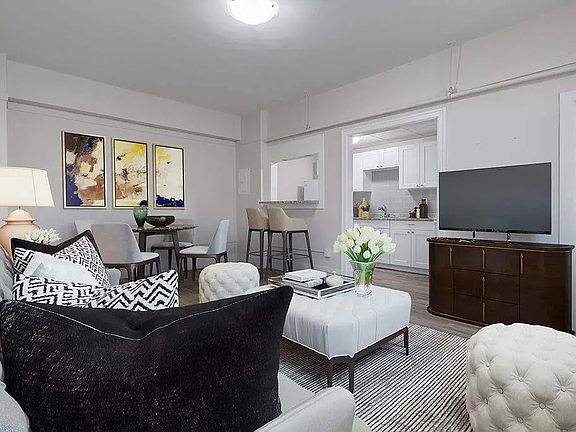 2nd image of 2024 14th Ave #497809