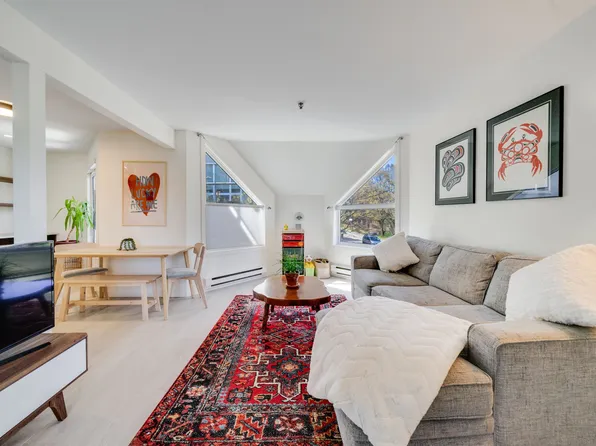 1100 W 6th Ave #F7, Vancouver, BC V6H 1A4