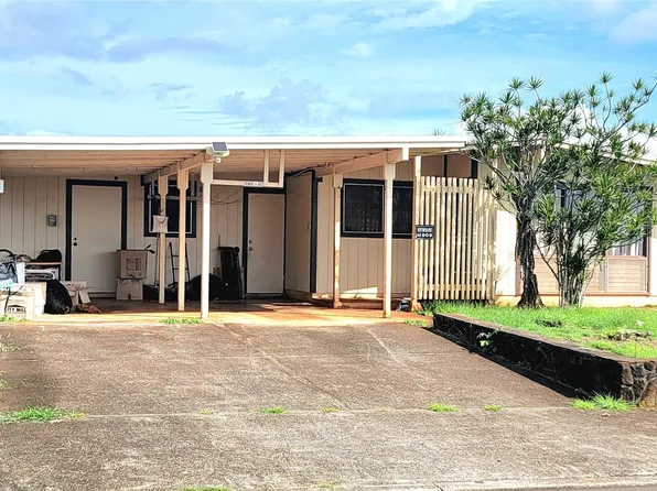 2433 Hoohoihoi St, Pearl City, HI 96782