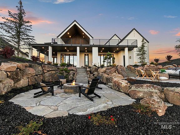 3rd image of 3470 N Harvest Moon Way