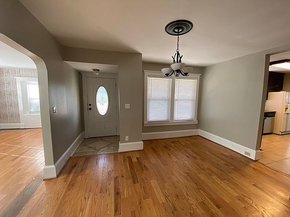 5th image of 261 Alewine Ave