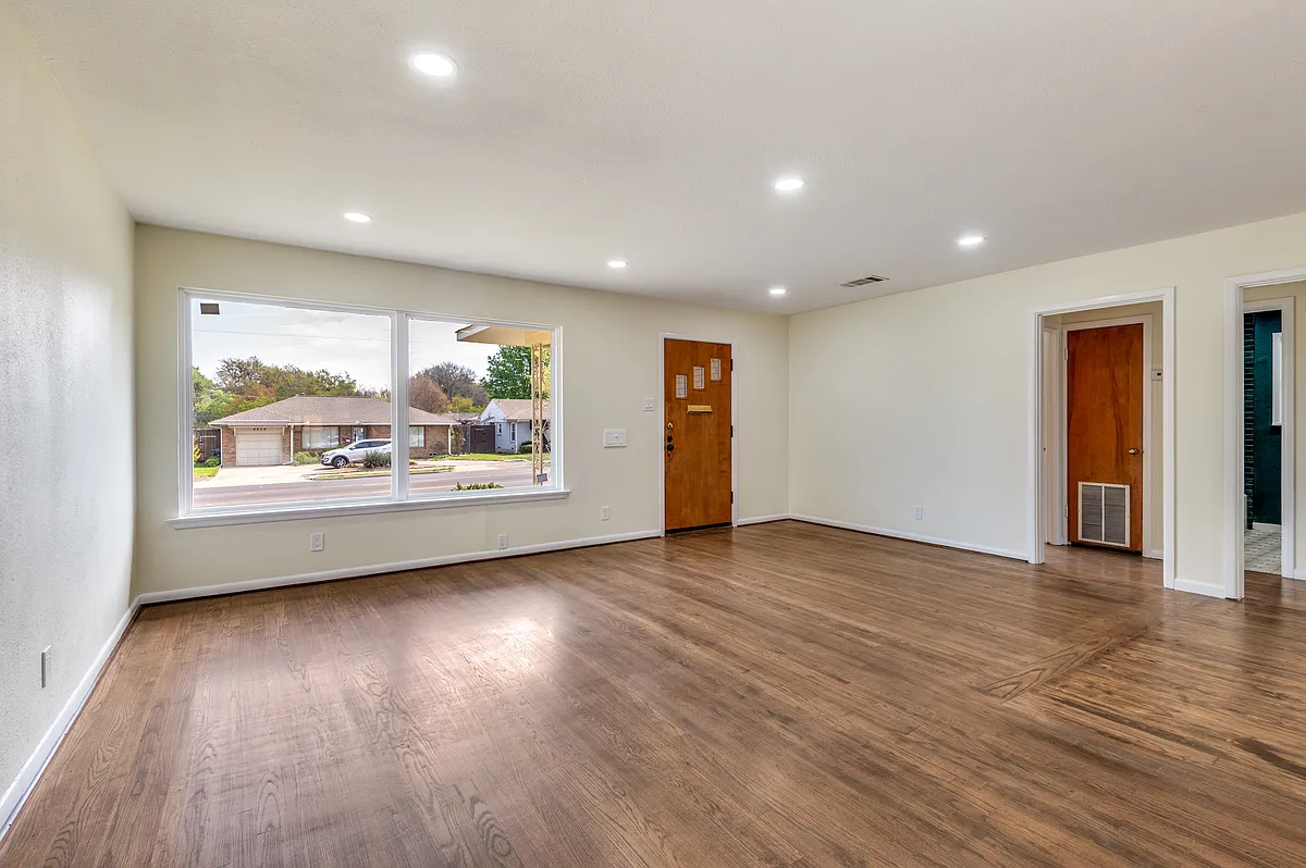 Building Photo - 4237 Skillman St