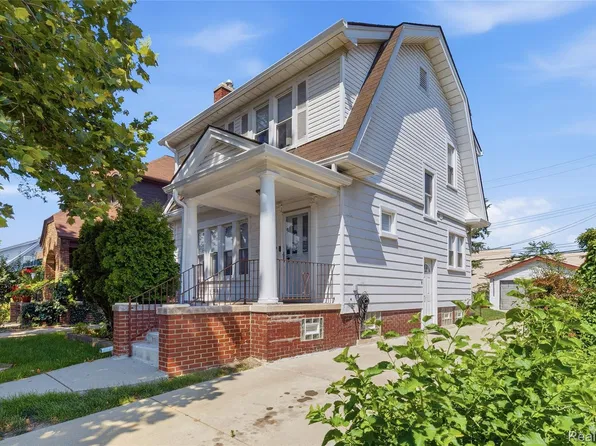 5056 Maple St, Dearborn, MI 48126