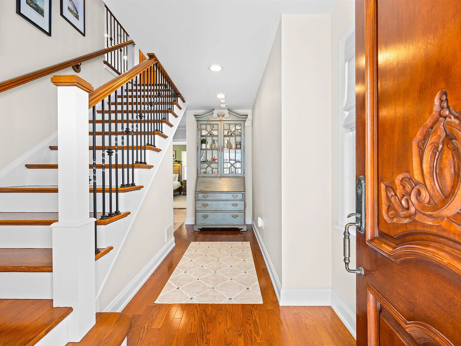 4 bed, 3.5 bath, $34,000 — Photo 3