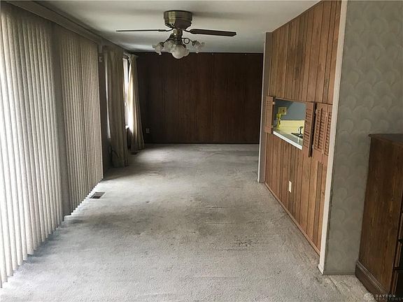 3rd image of 5807 Troy Villa Blvd
