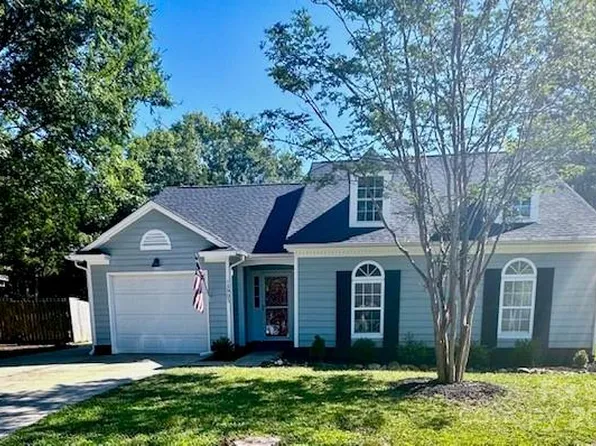 13905 Dannemara Dr, Pineville, NC 28134