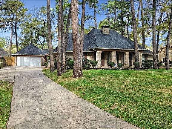 2nd image of 6302 Moccasin Bend Dr