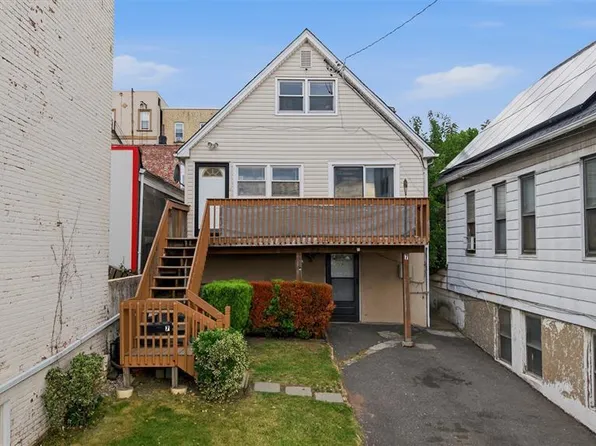 7 Westminster Pl, Garfield, NJ 07026