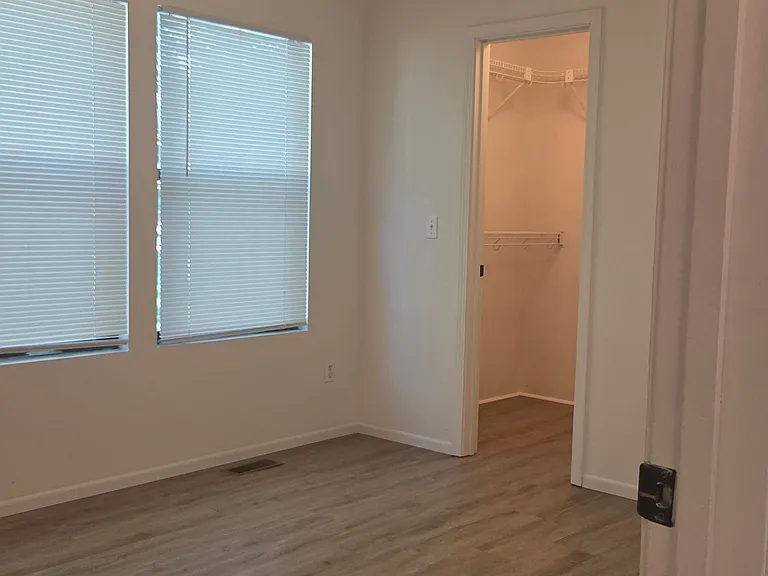 3305 N Tracy Ave — Photo 13