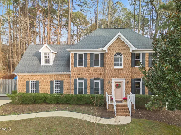 207 Forest Run Pl, Cary, NC 27518