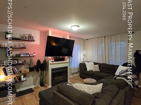 4th image of 3324 NE Surf Ave Unit 1