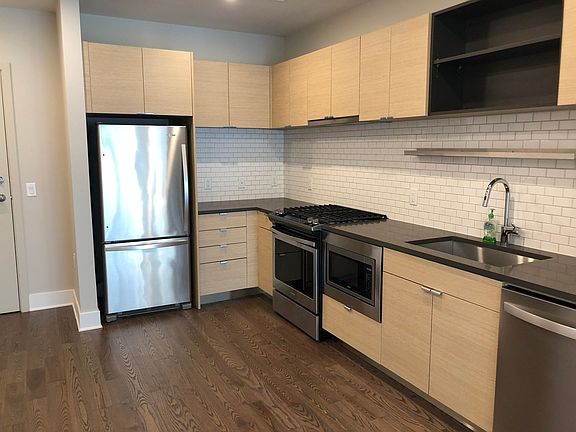 2nd image of 502 Diamondback Dr Unit 411