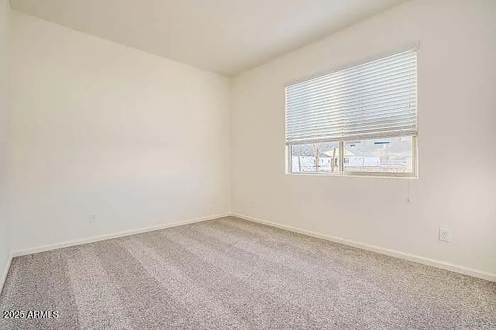 21255 W Ashland Ave — Photo 36