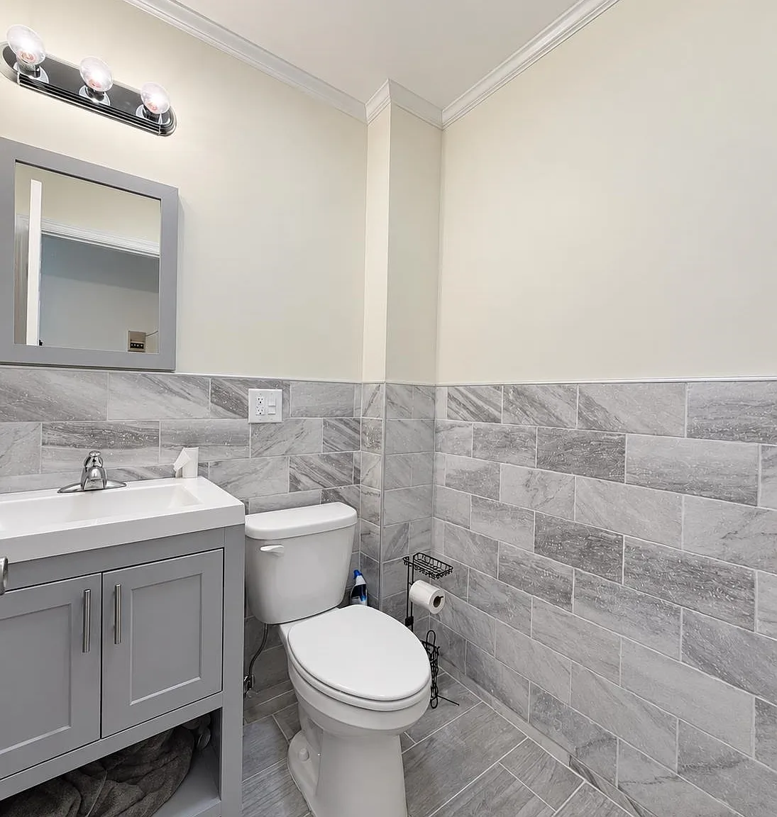 1 bed, 1.0 bath, 9643 sqft, $1,650 — Photo 4
