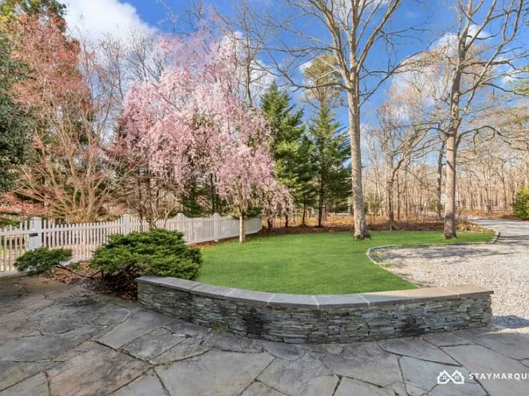 29 Georgica Woods Ln — Photo 34
