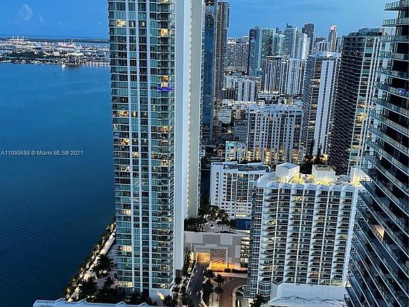 2nd image of 650 NE 32nd St Unit 4506