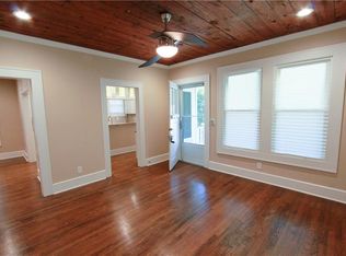 1301 S 6th St, Austin, TX 78704