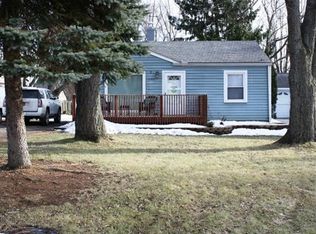 1190 N Eddie St, Walled Lake, MI 48390