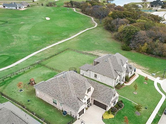 4th image of 2116 Fred Couples Dr