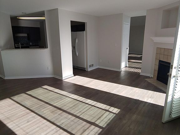 5th image of 3768 Desert Willow Ave