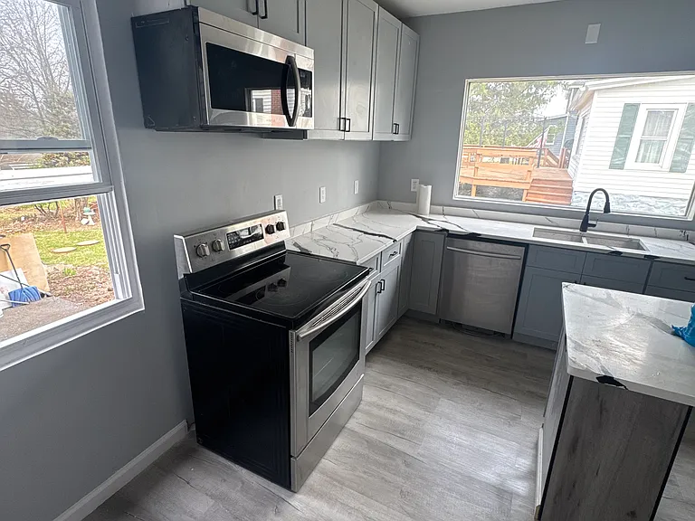 7487 Camp Meeting Rd — Photo 3