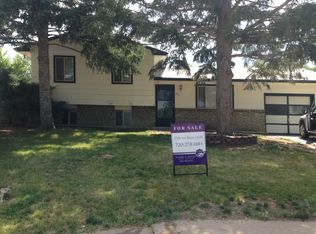 901 De La Vista Ct, Colorado Springs, CO 80911